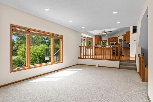 14361 Cormorant Way, Rosemount, MN 55068