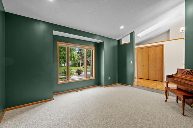 14361 Cormorant Way, Rosemount, MN 55068