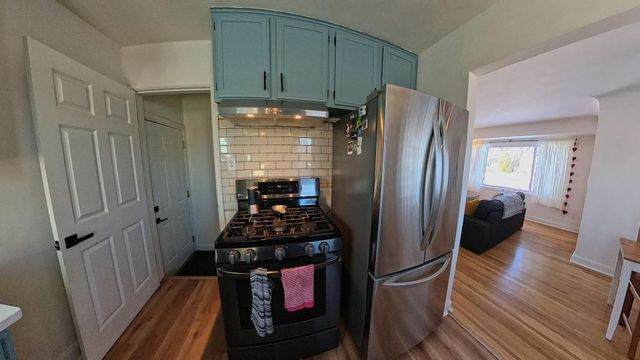 584 Pelham Boulevard, Saint Paul, MN 55104