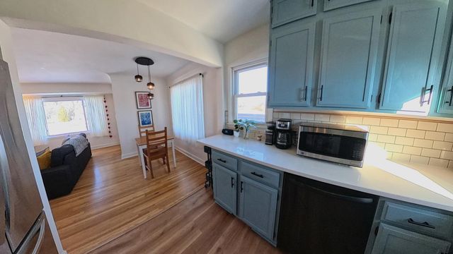 584 Pelham Boulevard, Saint Paul, MN 55104