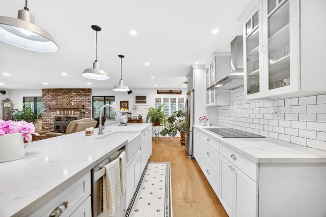 2476 Frontier Rd, Auburn, CA 95603