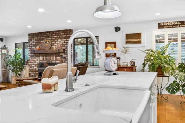 2476 Frontier Rd, Auburn, CA 95603