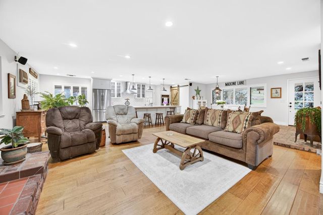 2476 Frontier Rd, Auburn, CA 95603