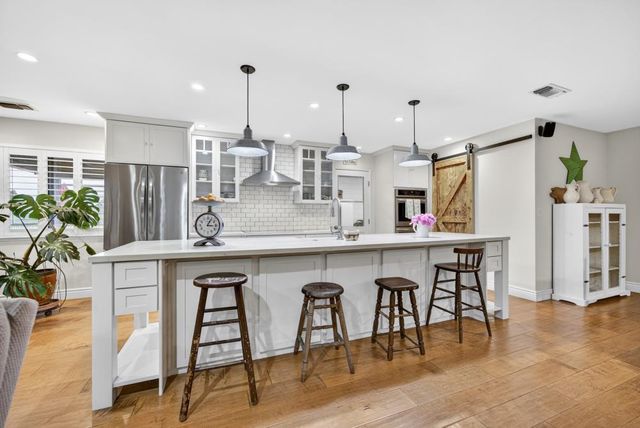 2476 Frontier Rd, Auburn, CA 95603