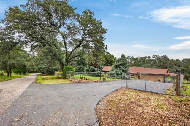 2476 Frontier Rd, Auburn, CA 95603