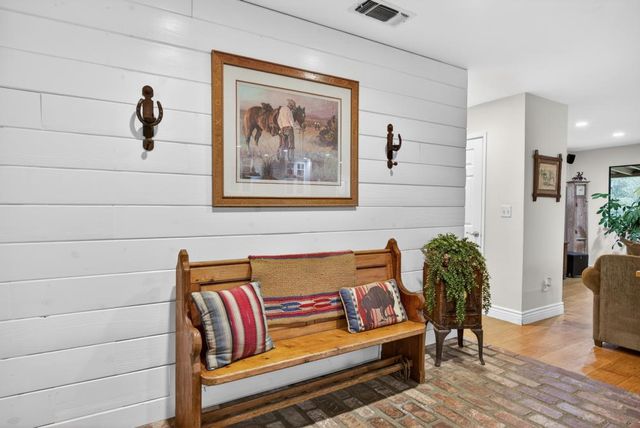 2476 Frontier Rd, Auburn, CA 95603