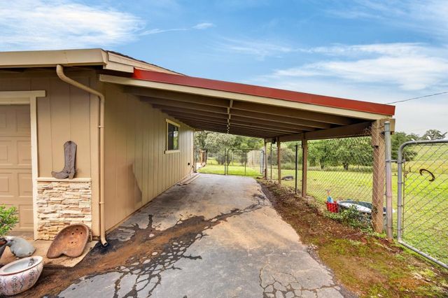 2476 Frontier Rd, Auburn, CA 95603