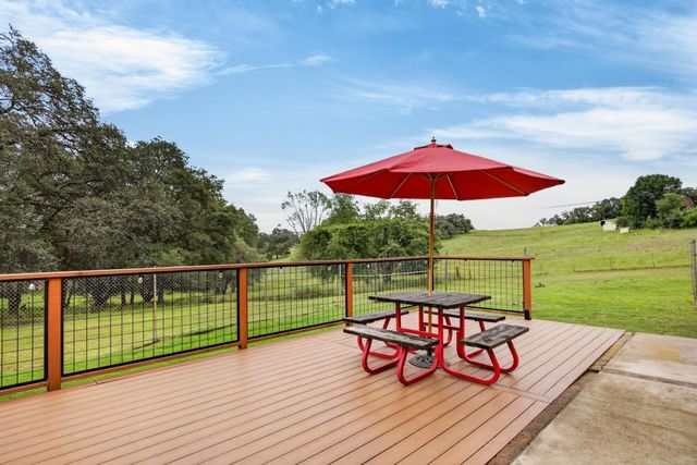 2476 Frontier Rd, Auburn, CA 95603
