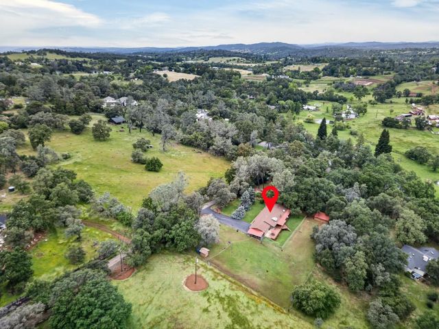 2476 Frontier Rd, Auburn, CA 95603