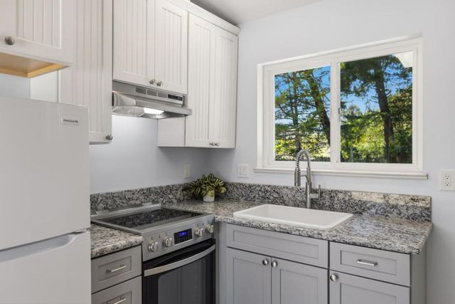 1180 Salinas Highway, Monterey, CA 93940