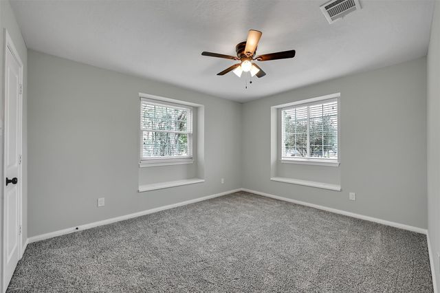12744 Point Aquarius Boulevard, Willis, TX 77318