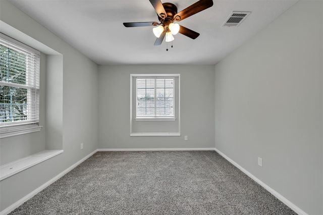 12744 Point Aquarius Boulevard, Willis, TX 77318
