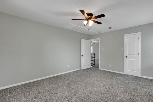 12744 Point Aquarius Boulevard, Willis, TX 77318