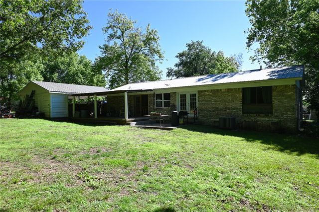 216 Prestonwood, Harrison, AR 72601