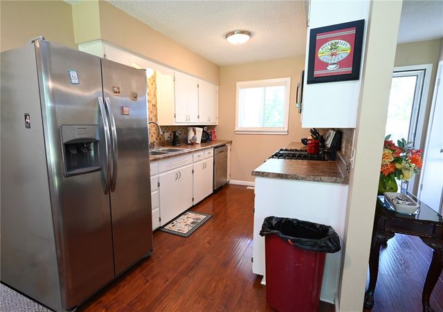 216 Prestonwood, Harrison, AR 72601