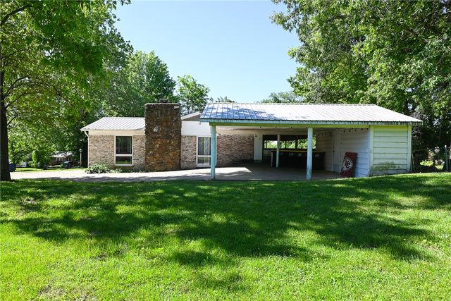 216 Prestonwood, Harrison, AR 72601