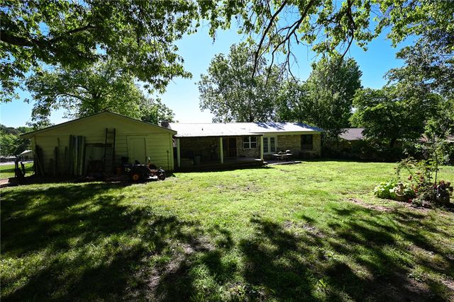 216 Prestonwood, Harrison, AR 72601