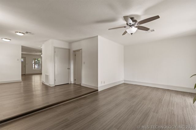 2439 S 123rd East Ave Avenue E, Tulsa, OK 74129