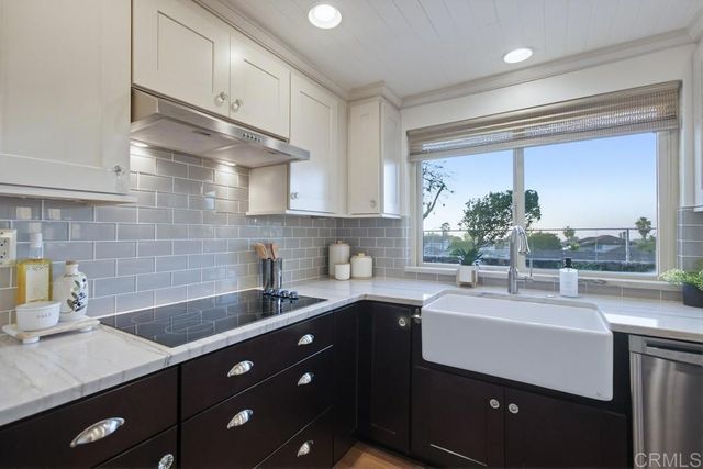 14420 Meadowrun Street, San Diego, CA 92129