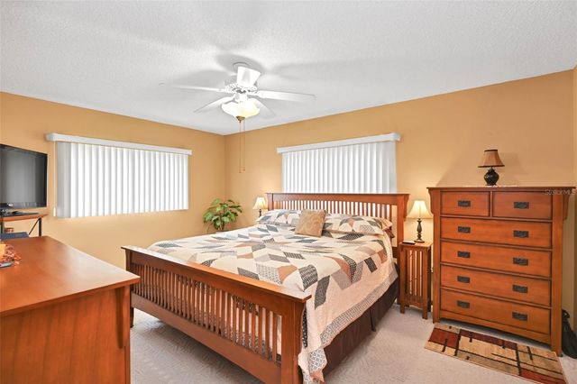 11055 SW 77TH COURT, Ocala, FL 34476