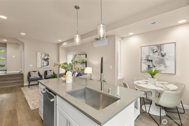 3928 S Findlay Street, Seattle, WA 98118