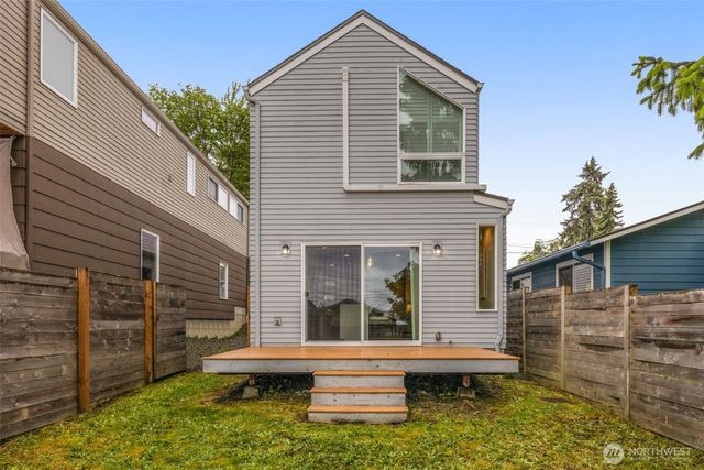 3928 S Findlay Street, Seattle, WA 98118