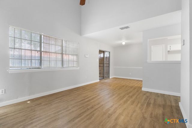 6714 Windsor Hollow, San Antonio, TX 78239