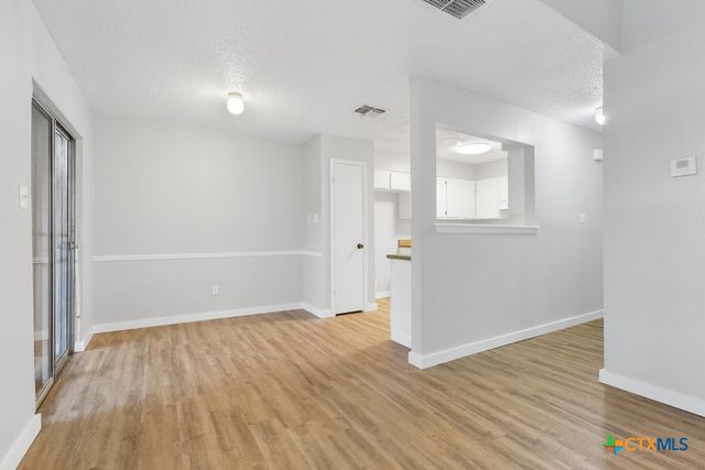 6714 Windsor Hollow, San Antonio, TX 78239