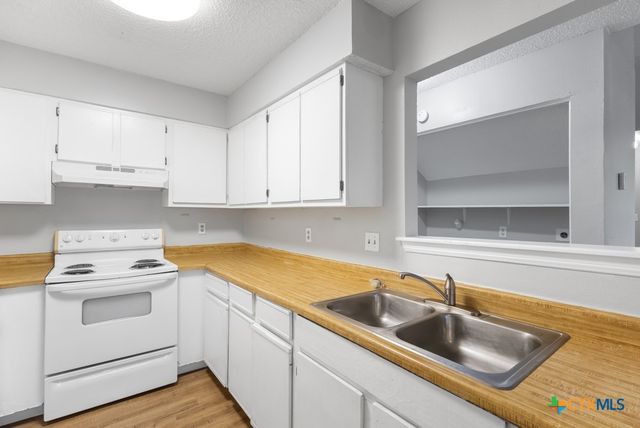 6714 Windsor Hollow, San Antonio, TX 78239