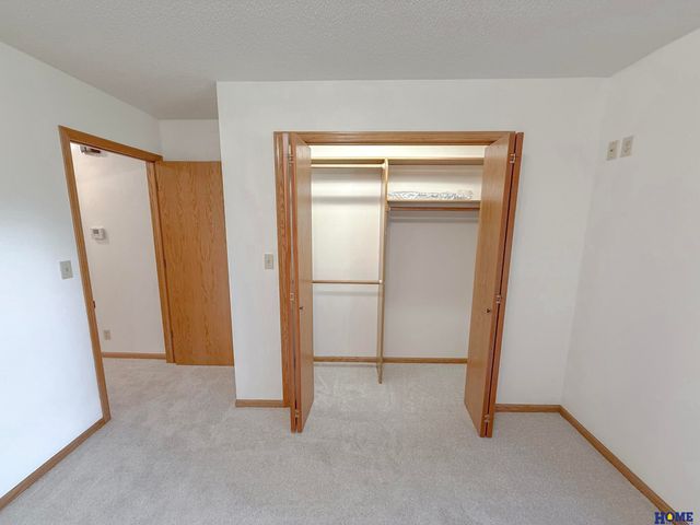 5711 Enterprise Drive, Lincoln, NE 68521