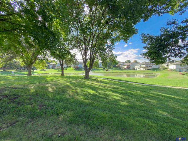 5711 Enterprise Drive, Lincoln, NE 68521