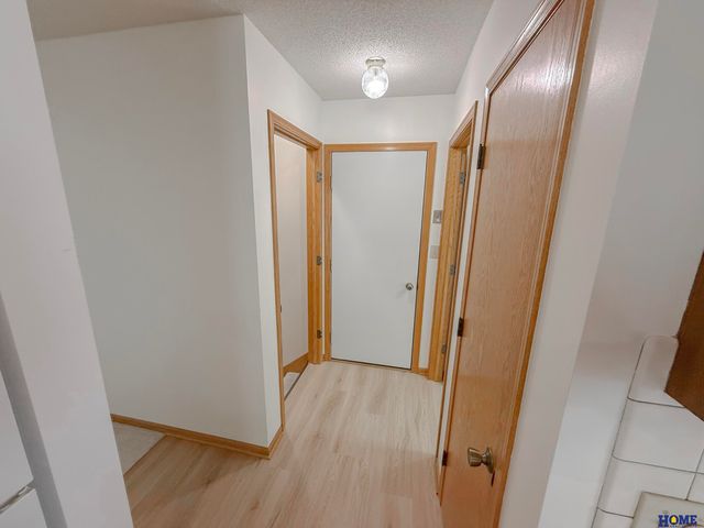 5711 Enterprise Drive, Lincoln, NE 68521
