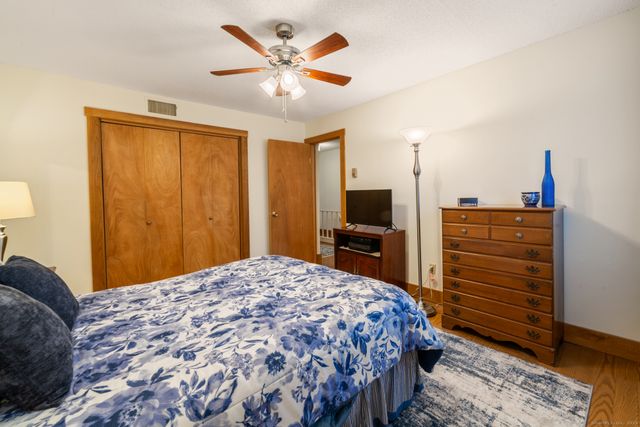 723 Heritage Village A, Southbury, CT 06488