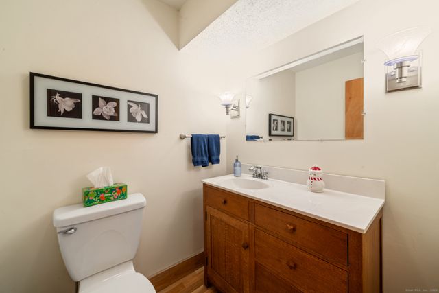 723 Heritage Village A, Southbury, CT 06488