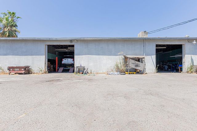 4637 E Turner Avenue, Fresno, CA 93702