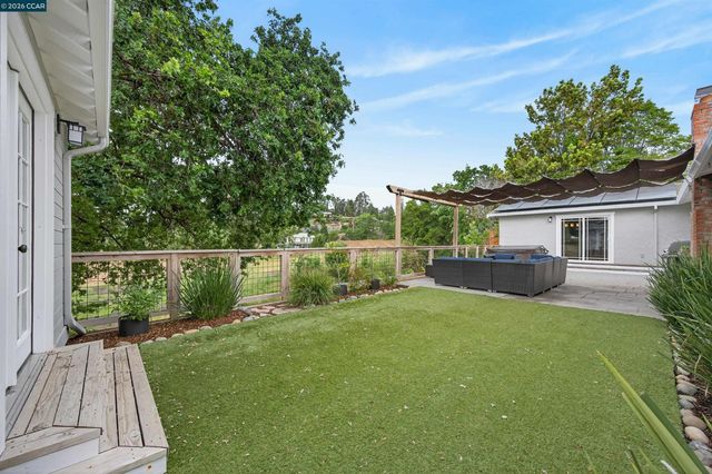 285 Apollo Way, Pleasant Hill, CA 94523