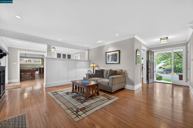 285 Apollo Way, Pleasant Hill, CA 94523