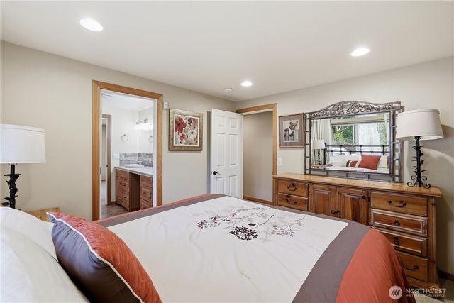 44525 SE 132nd Street, North Bend, WA 98045