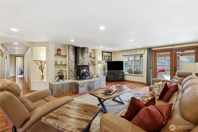 44525 SE 132nd Street, North Bend, WA 98045