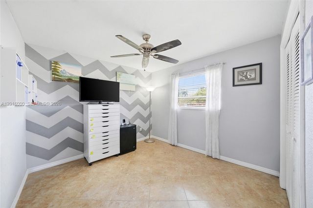 25851 SW 152nd Ct, Homestead, FL 33032