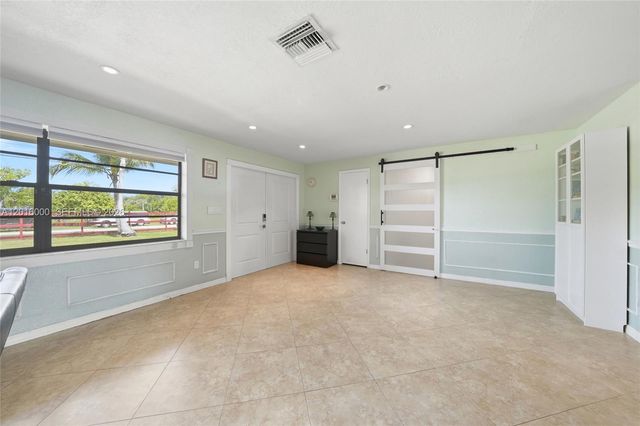 25851 SW 152nd Ct, Homestead, FL 33032