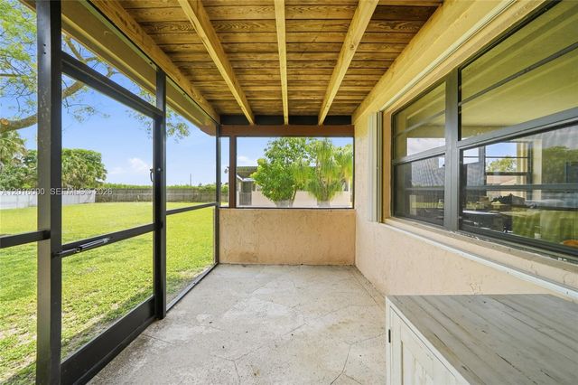 25851 SW 152nd Ct, Homestead, FL 33032