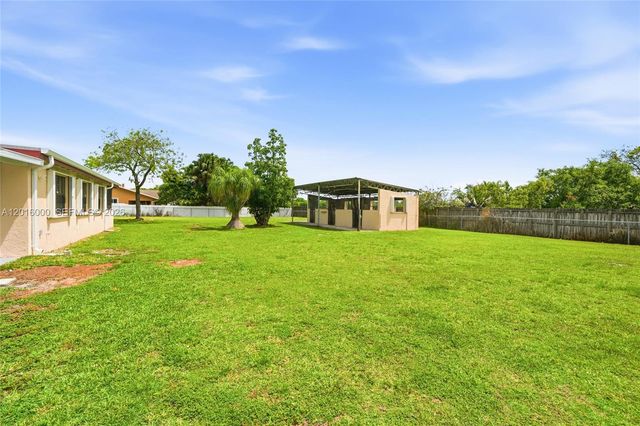 25851 SW 152nd Ct, Homestead, FL 33032
