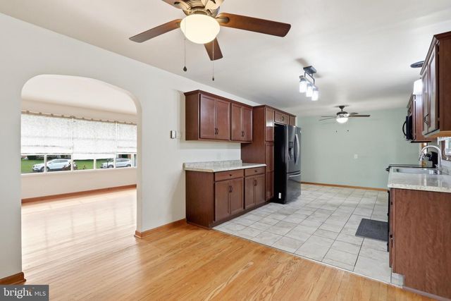 932 SUNSET AVENUE, Waynesboro, PA 17268