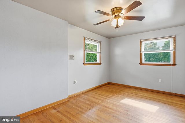 932 SUNSET AVENUE, Waynesboro, PA 17268