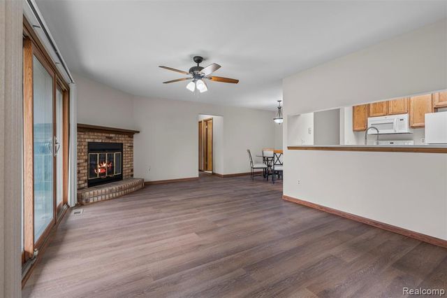 14892 Carver Court, Shelby Twp, MI 48315