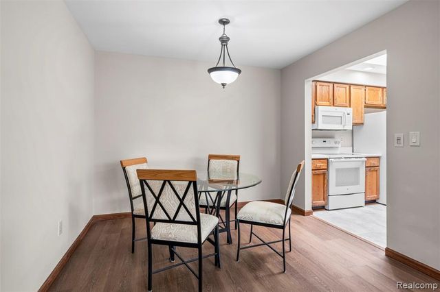 14892 Carver Court, Shelby Twp, MI 48315