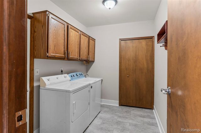 14892 Carver Court, Shelby Twp, MI 48315