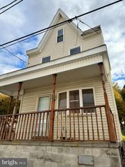 924 BROCK ST, Ashland, PA 17921