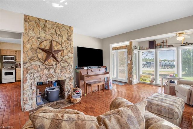 3801 Oak Ridge Road, Summerfield, NC 27358